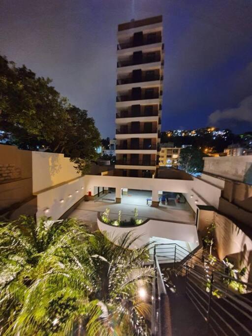 Apartamento 2 Suites Com Piscina E Churrasqueira, Ao Lado Da Ufsc Florianópolis Buitenkant foto