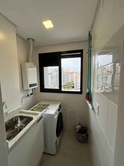 Apartamento 2 Suites Com Piscina E Churrasqueira, Ao Lado Da Ufsc Florianópolis Buitenkant foto